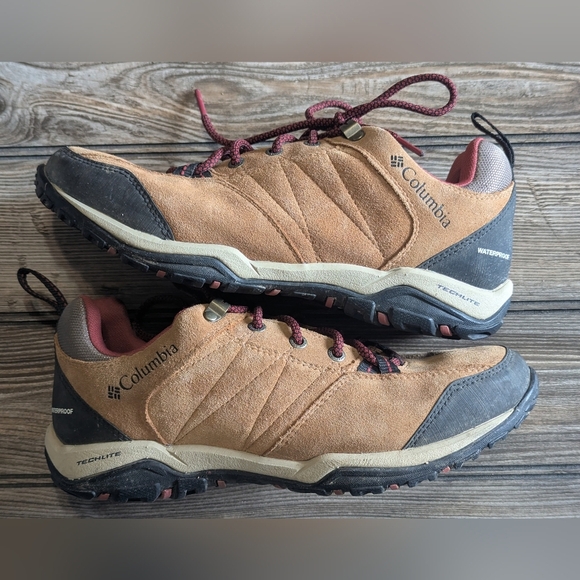 Columbia Techlite Hiking Walking  Shoe Size 9 Excellent Outer Sole, Suede Outer - Picture 7 of 14